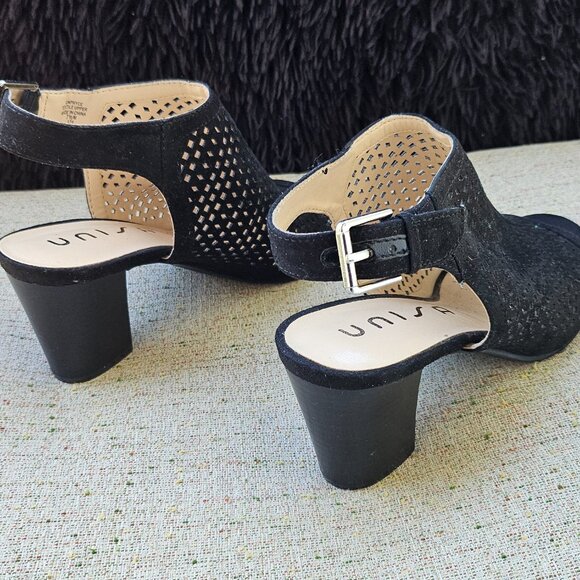 Unisa Pryce Sandal Booties Slip On Peep Toe Block Heel Sandal Size 7.5 - Picture 6 of 13